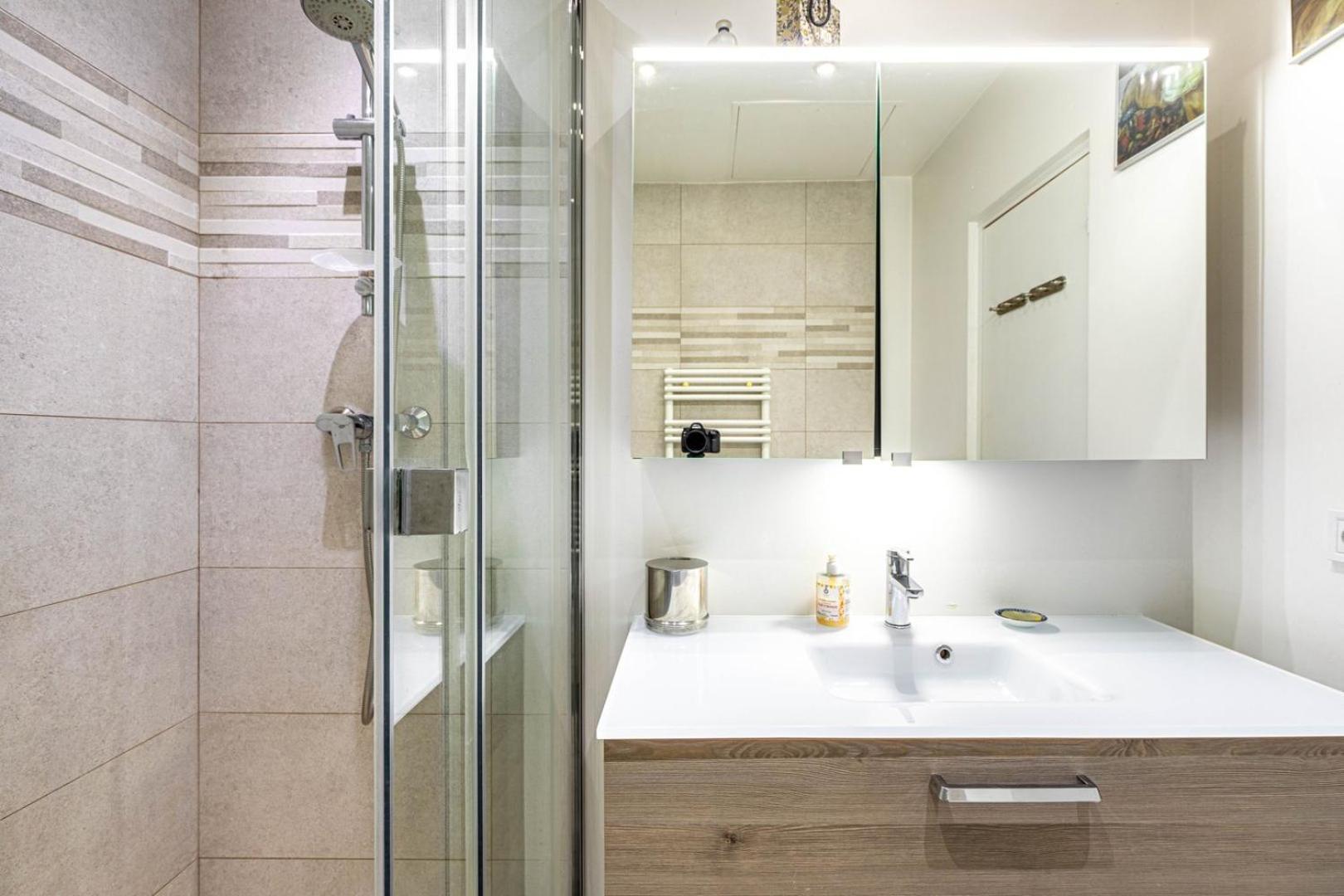 Appartement Guestready - Superbe Au Coeur Des Batignolles Paris